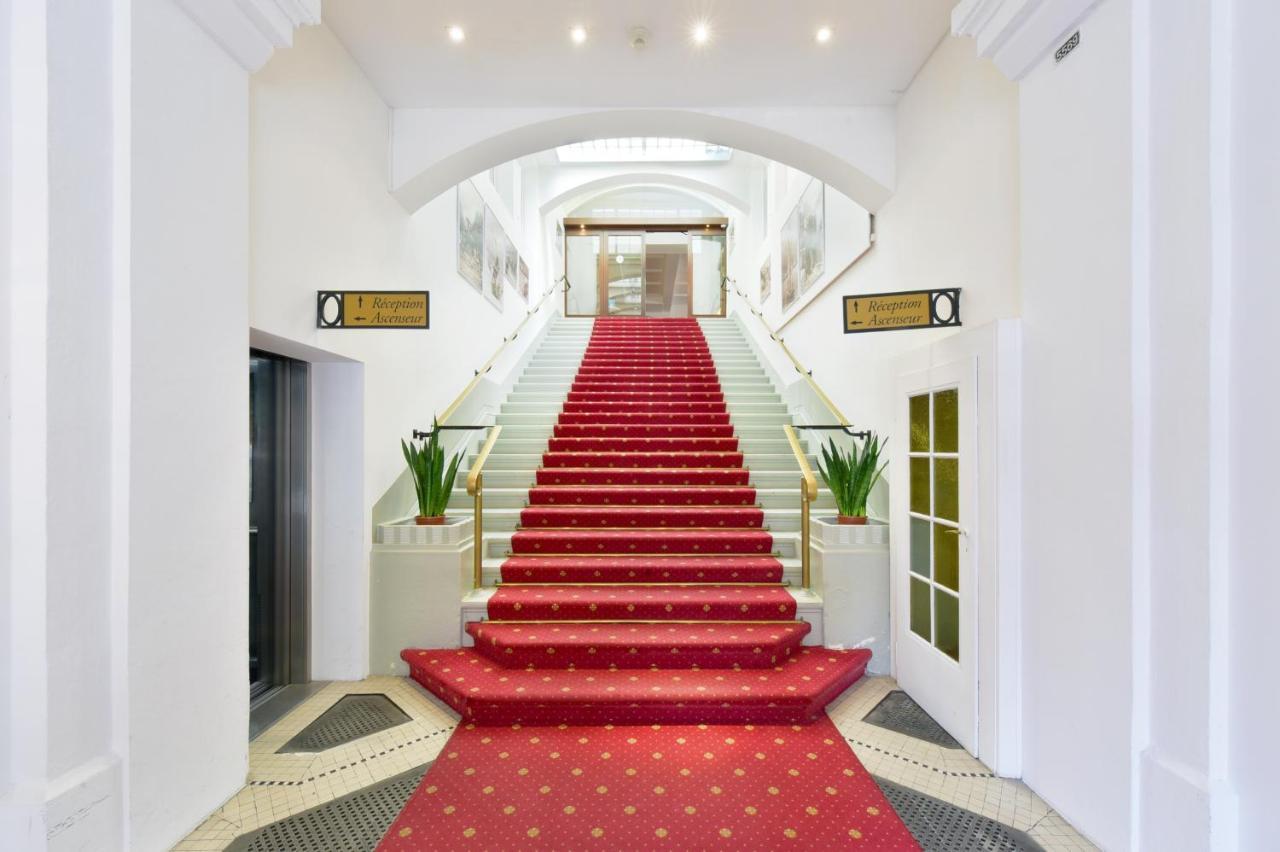 J5 Hotels Helvetie & La Brasserie Монтре Екстер'єр фото