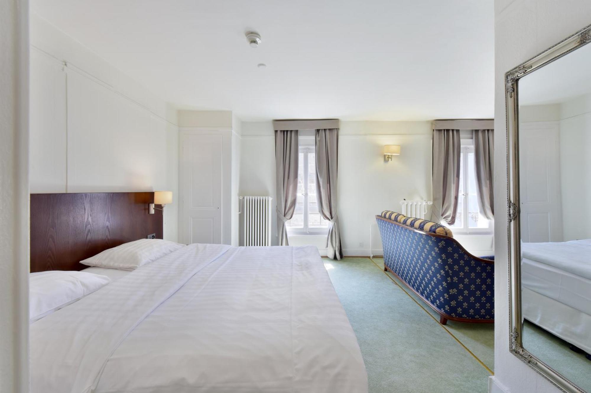 J5 Hotels Helvetie & La Brasserie Монтре Номер фото