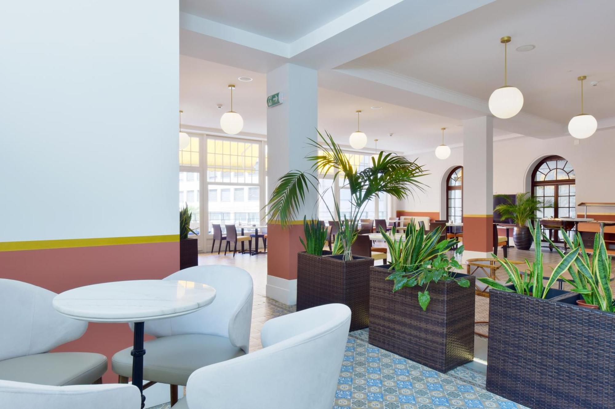 J5 Hotels Helvetie & La Brasserie Монтре Екстер'єр фото